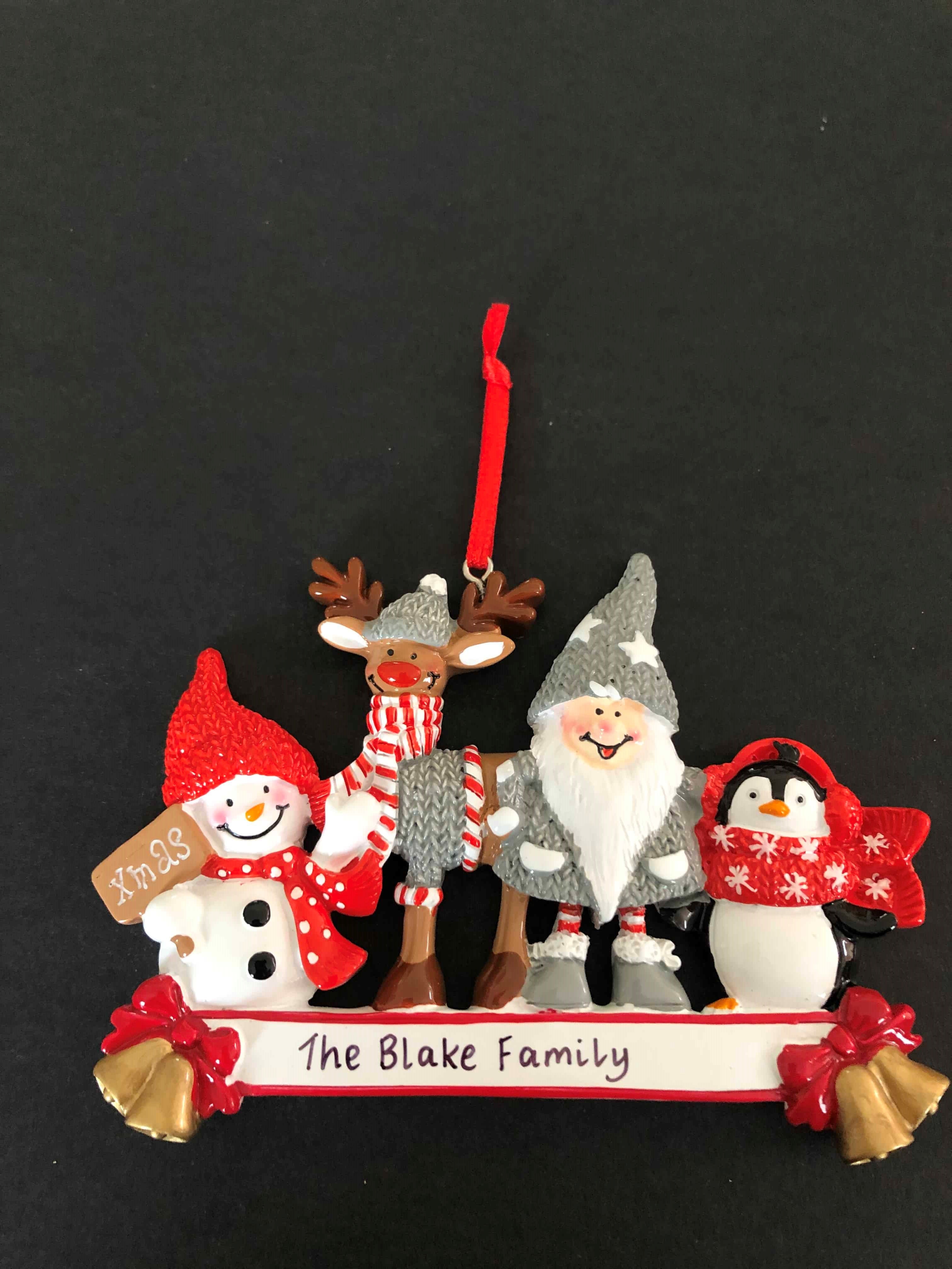 christmas scene tree decoration. personalised with any short message on the white banner