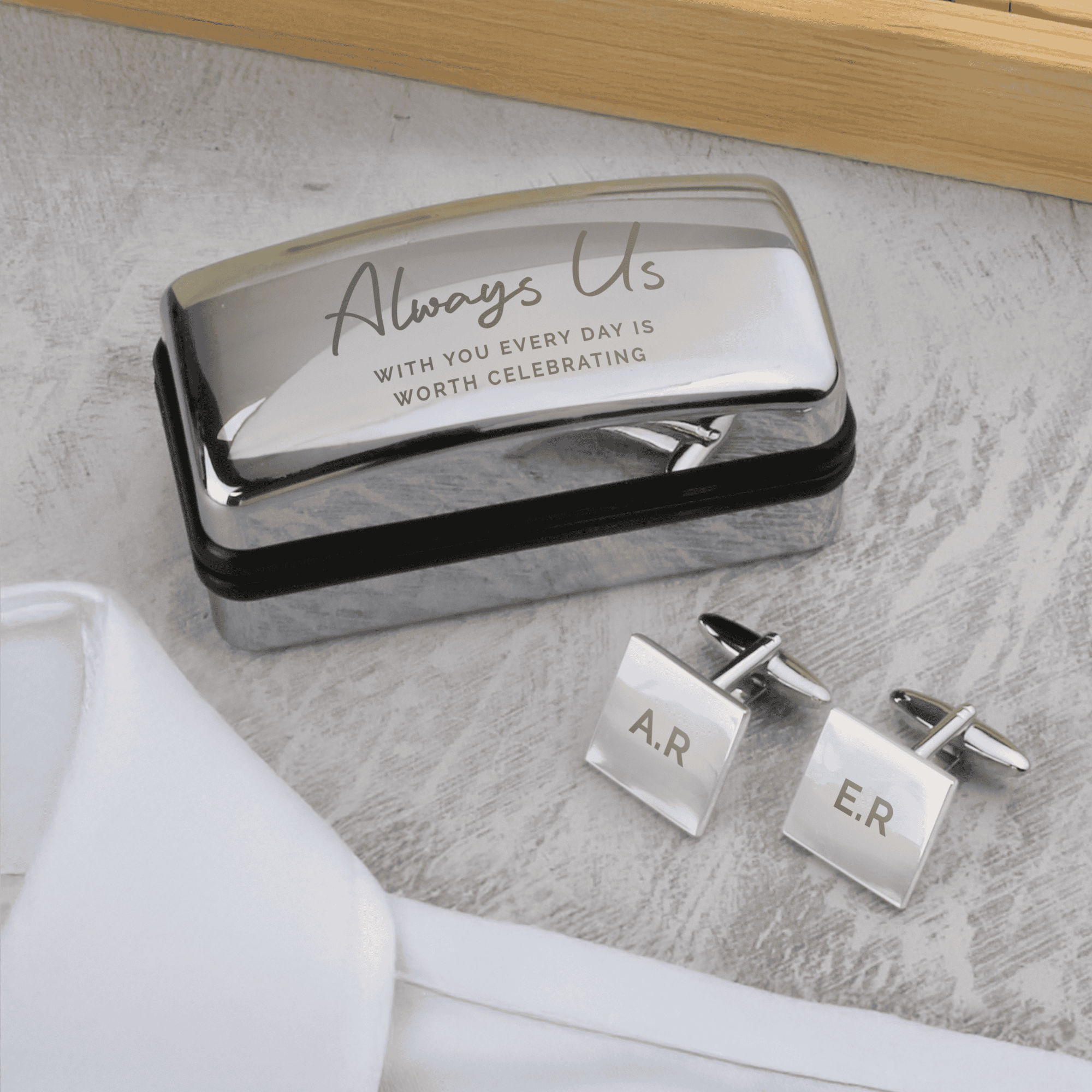 personalised cufflink box with a message over 3 lines and personalised cufflinks. 