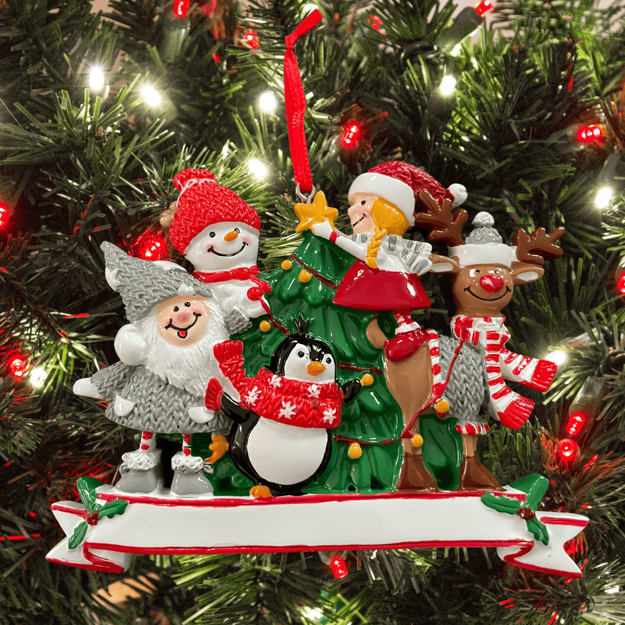 personalised christmas tree decoration featuring a christmas scene.