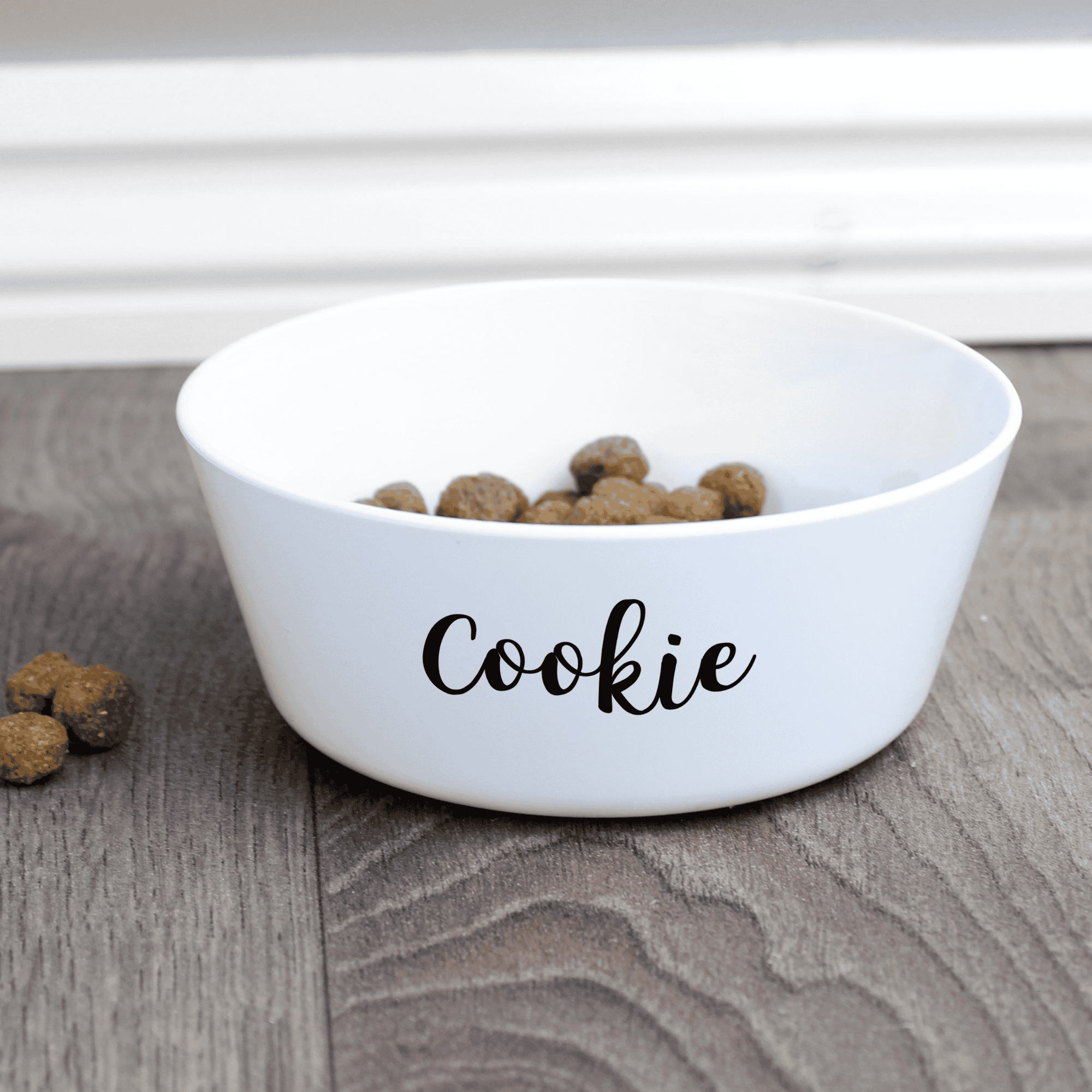 personalised plastic pet bowl with any name on the front