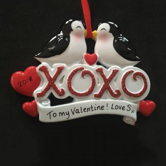 Penguins Kissing Decoration - CalEli Gifts
